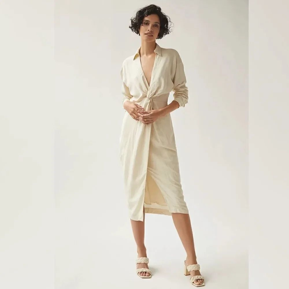 Anthropologie - V-Neck Knot Front Midi Dress size 0